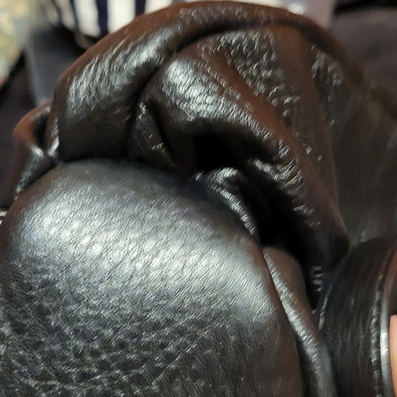 Elliott Lucca Black Woven Leather Slouchy Shoulder Handbag - Picture 9 of 11